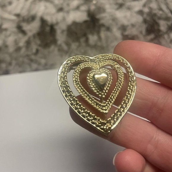 Vintage - Signed Gerry’s - Brooch Pin Gold Tone - Heart - Picture 6 of 10
